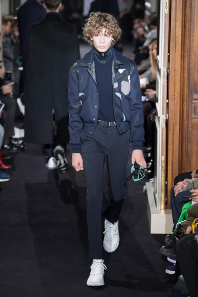 Look 6